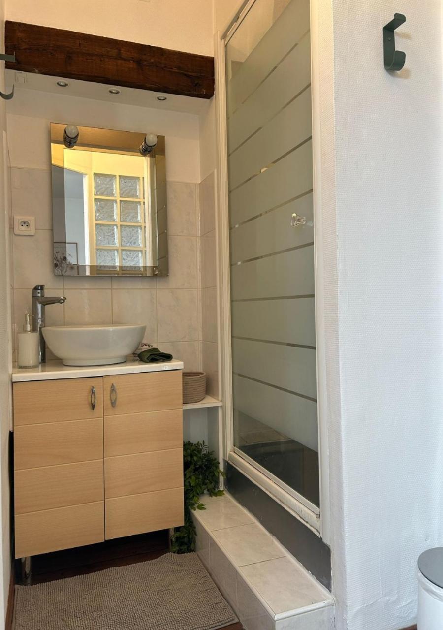 Le Fleuri - Reims - Wifi Gratuit - Quartier Calme Apartman Kültér fotó