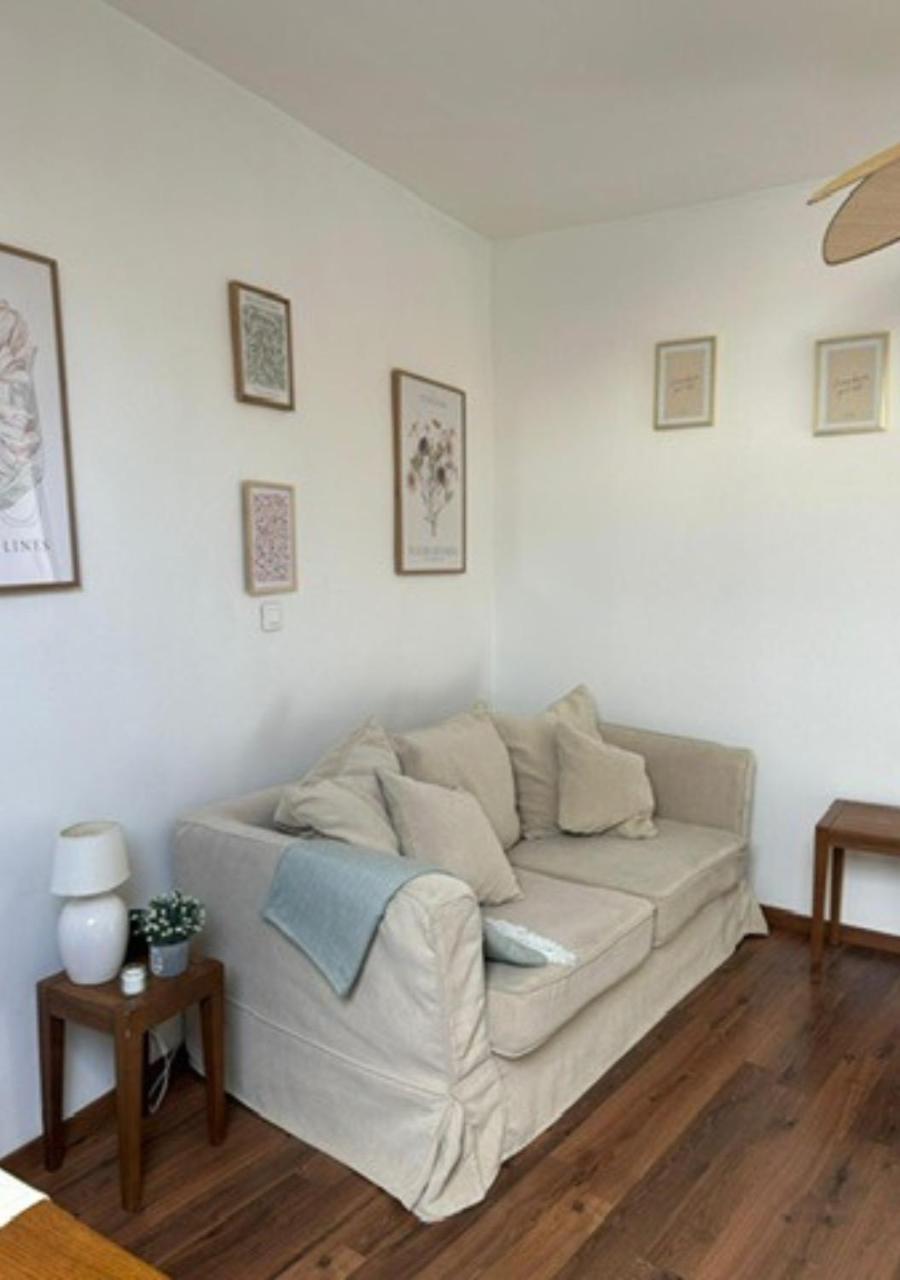 Le Fleuri - Reims - Wifi Gratuit - Quartier Calme Apartman Kültér fotó