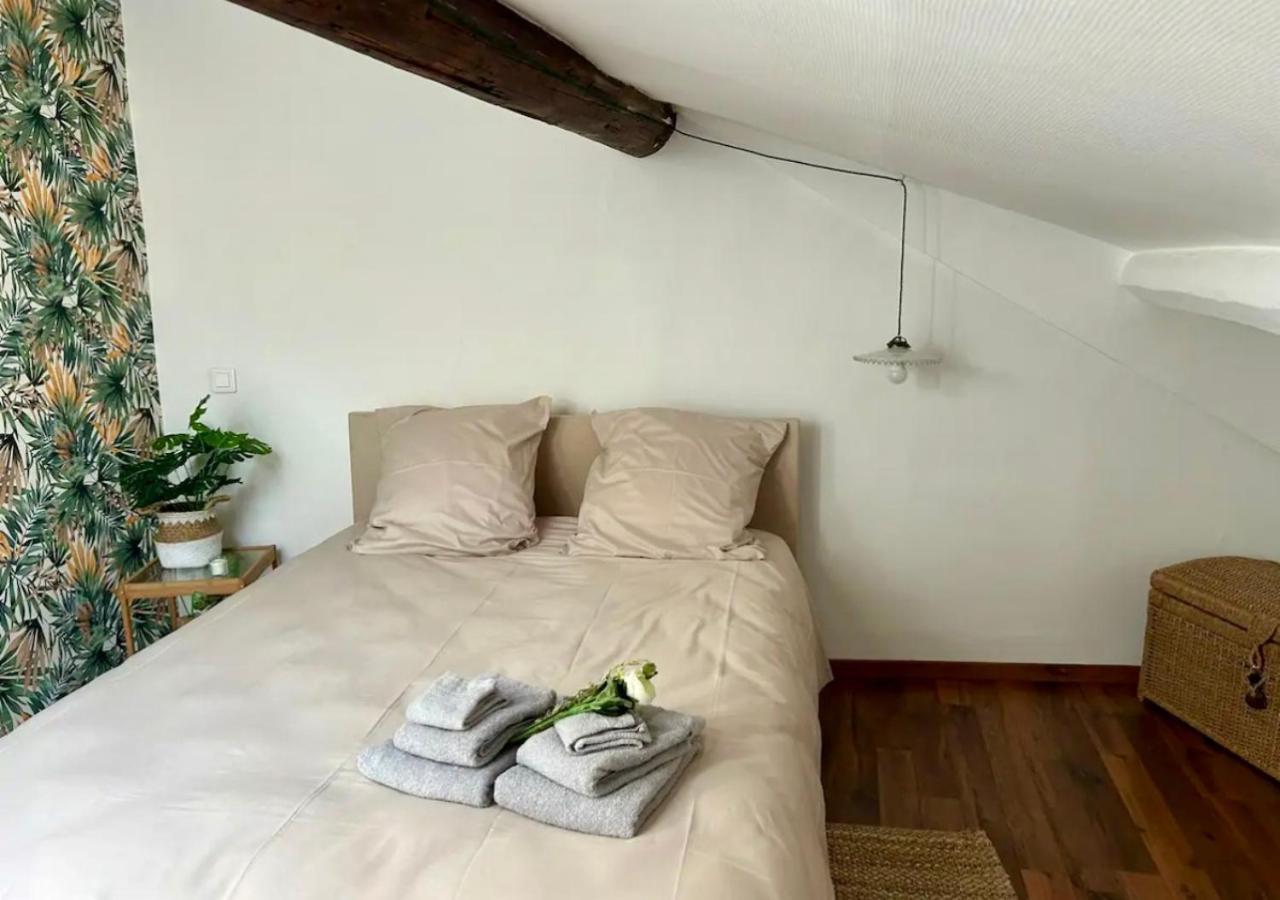 Le Fleuri - Reims - Wifi Gratuit - Quartier Calme Apartman Kültér fotó